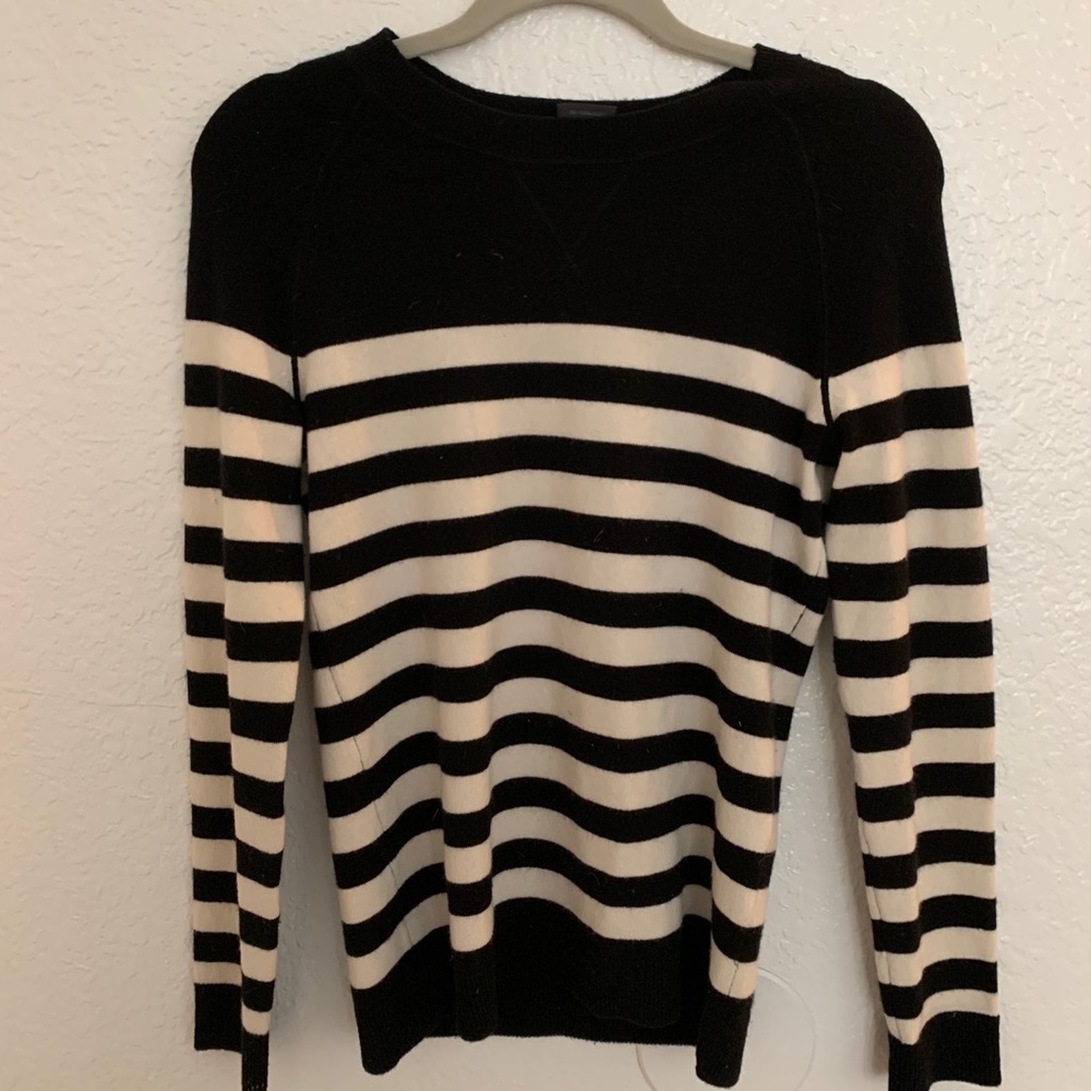Miss WU stripped sweater